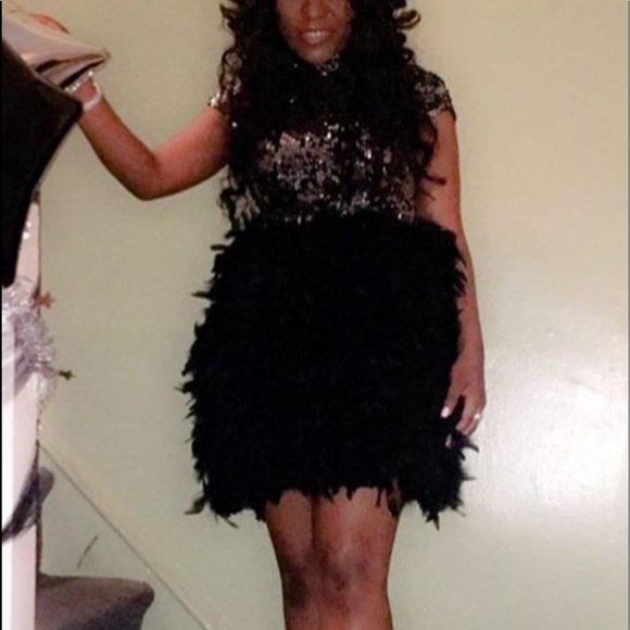 Prom Dress. Paid $550 Taking Best Offer - Picture 2 of 2